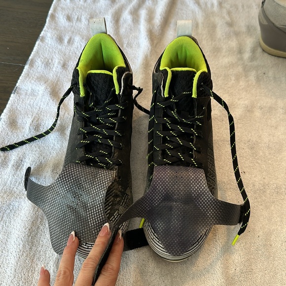 Under Armour Men’s football Cleats Men’s 10 - Picture 4 of 5